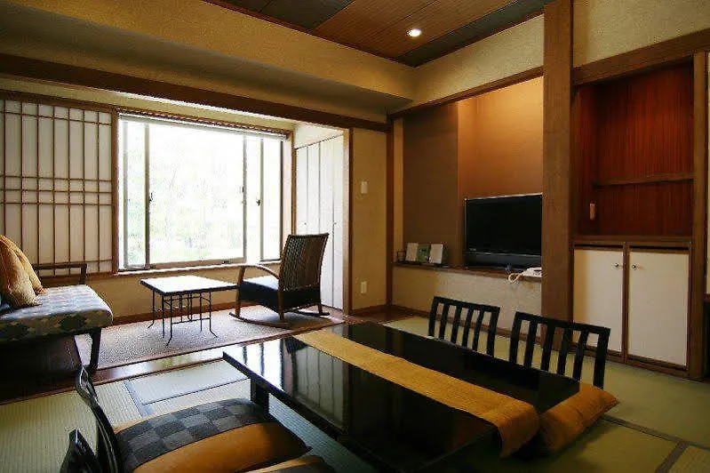 传统日式旅馆 音更町 十勝川温泉 三余庵酒店